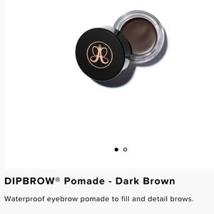 Anastasia dip brow pomade and brush 7b